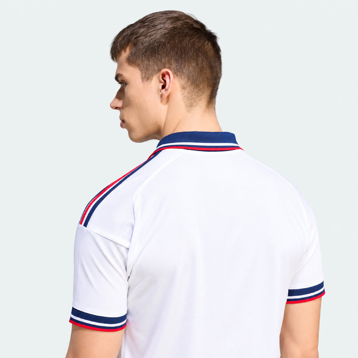 BAYERN AWAY 26/27 - Premium Fan Version