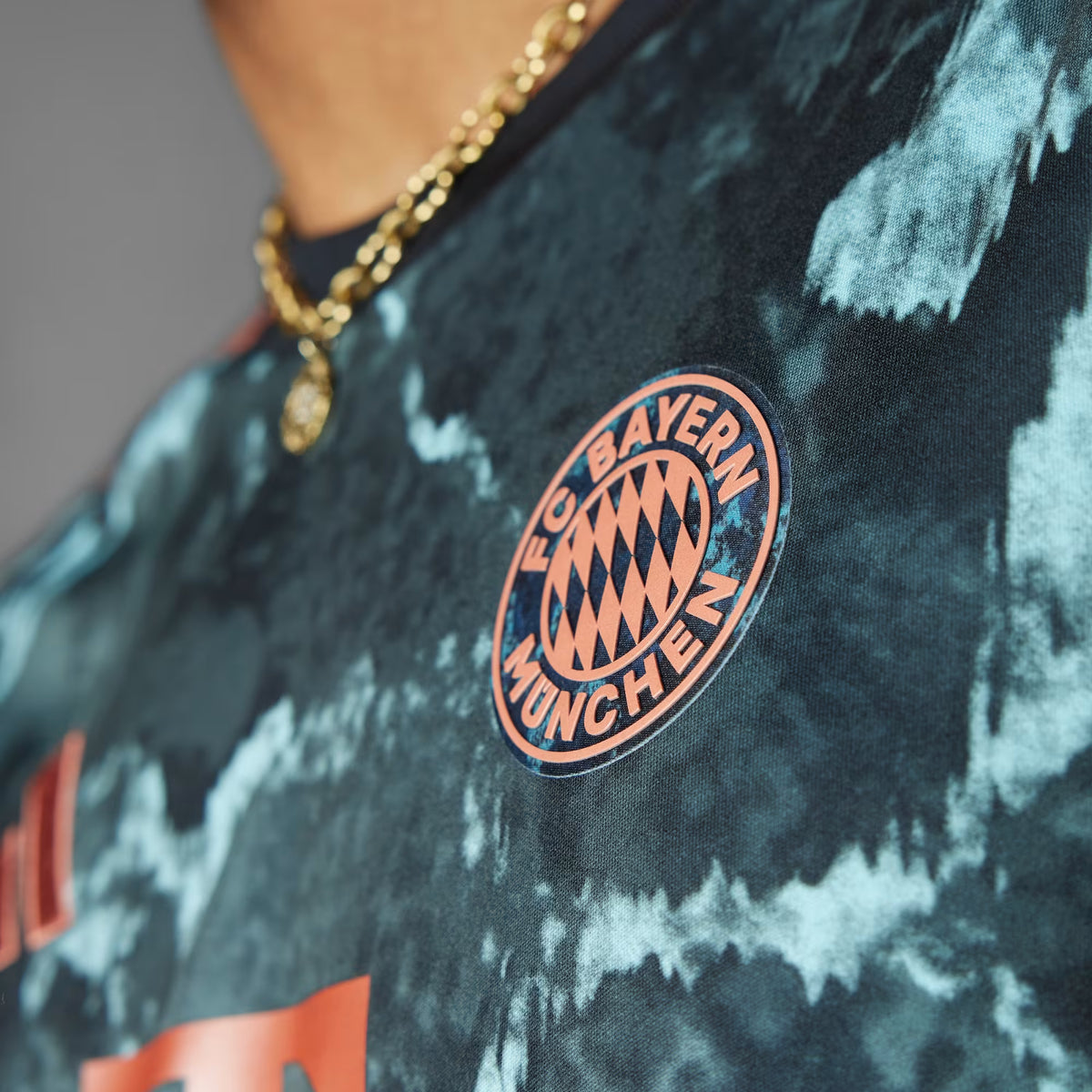 Bayern FC 24-25 Kit Away - Premium Stadium Version