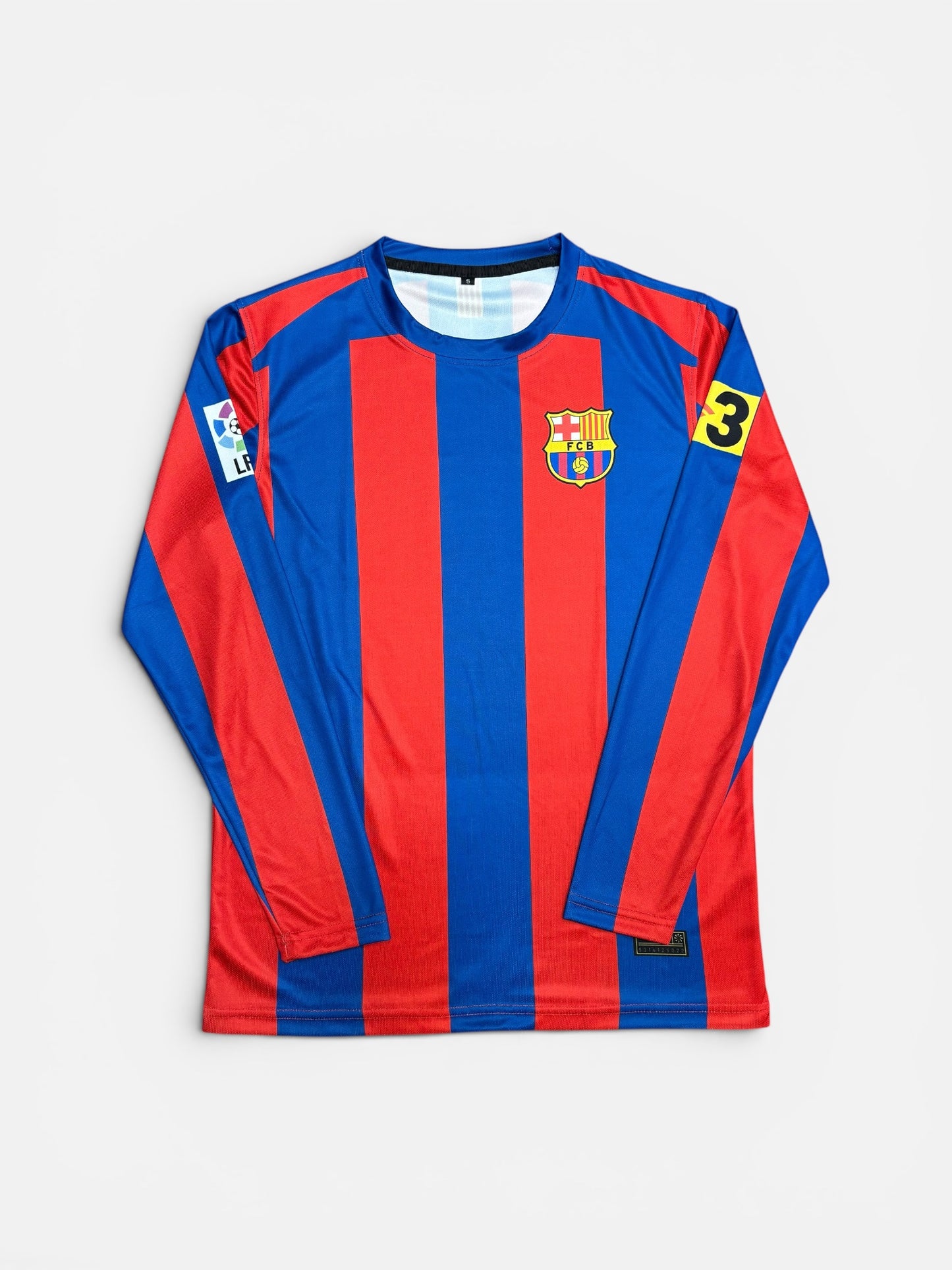 FCB ICONIC RONALDINHO 05/06 HOME FULL SLEEVE JERSEY - Regular Edition