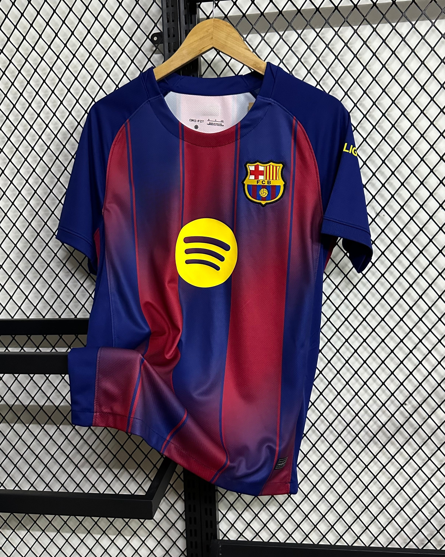FCB HOME 2025/26 - Premium Fan Version