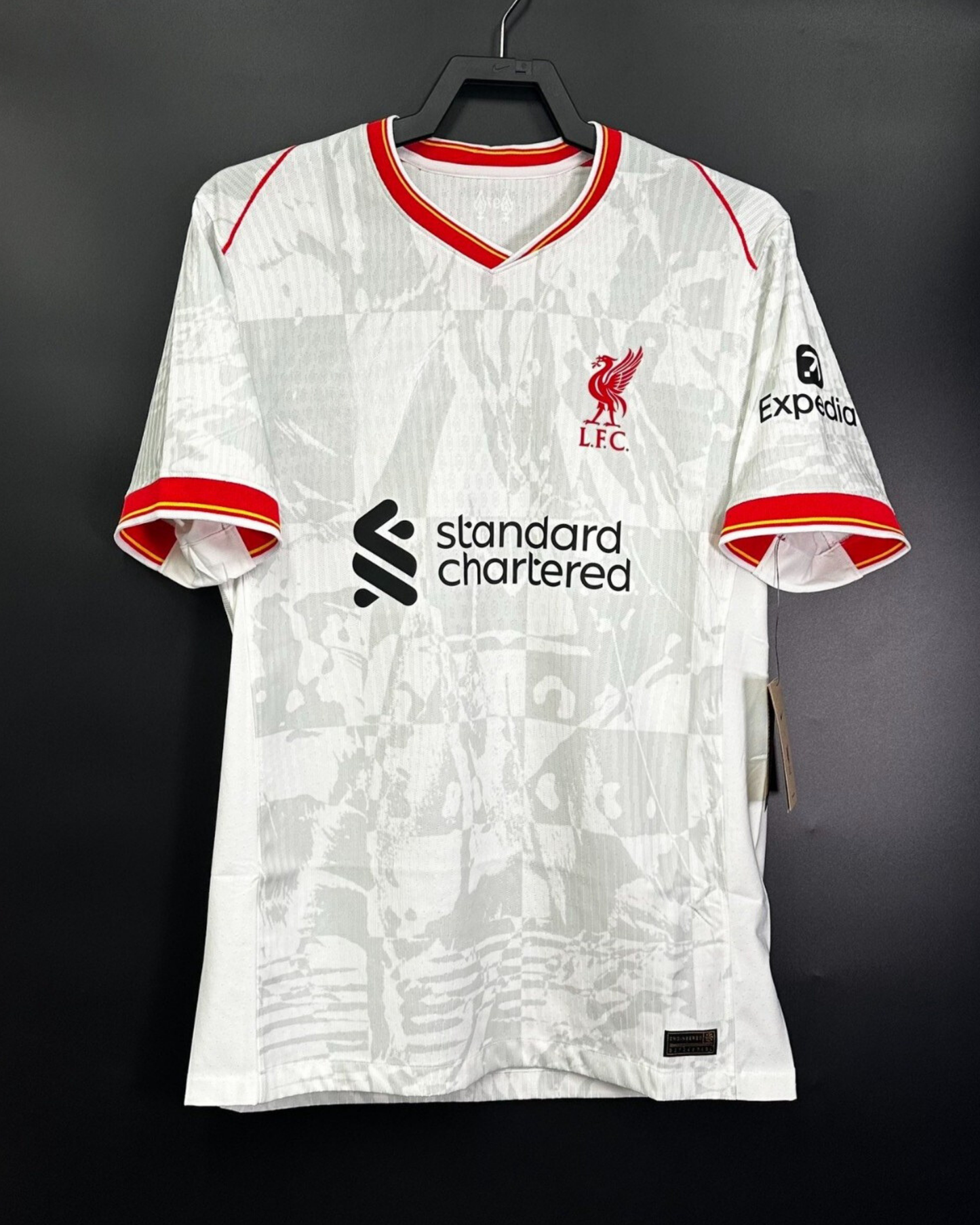 Liverpool F.C. Away 24-25 Kit - ENGINEERED DRY FIT