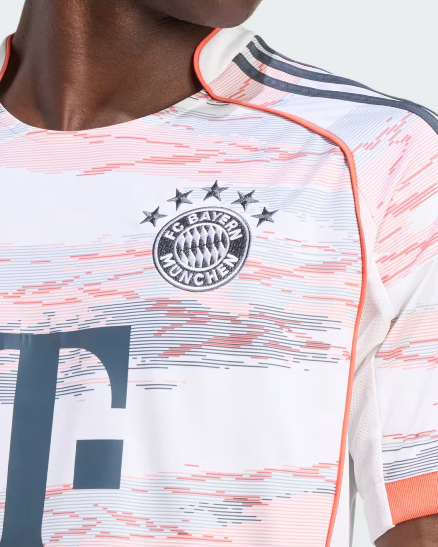 BAYERN AWAY 25/26 MOISTURE CONTROL JERSEY